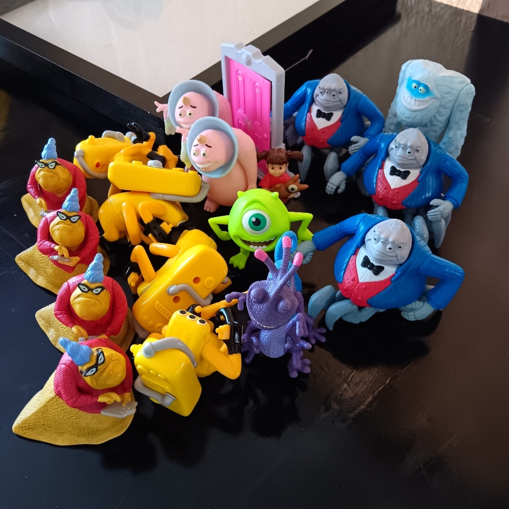 MONSTERS INC TOYS